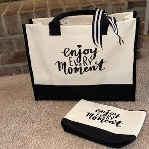 Cute Casual Black and White Tote Bag Set NWOT